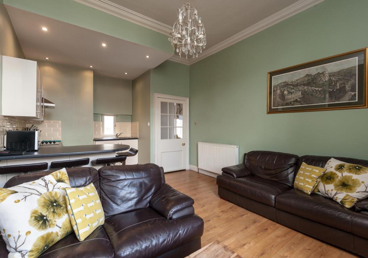 Appartamento Bank St Royal Mile Edimburgo Esterno foto